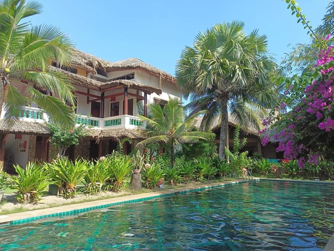 Full Moon Beach Resort Mui Ne Exterior foto