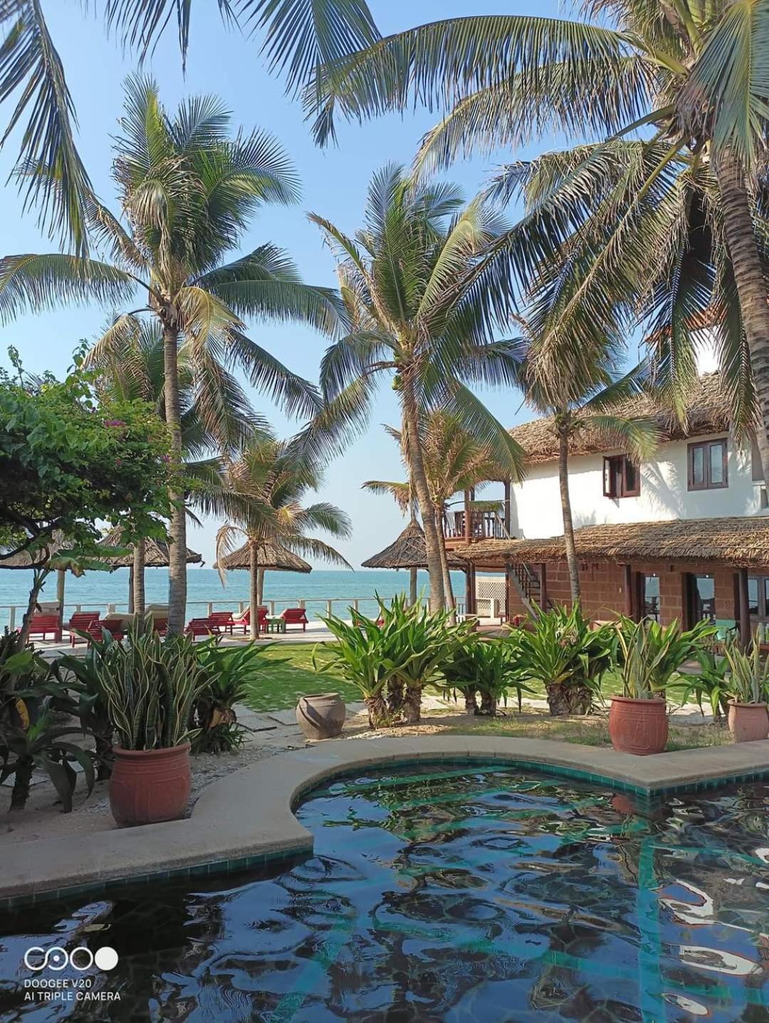 Full Moon Beach Resort Mui Ne Exterior foto