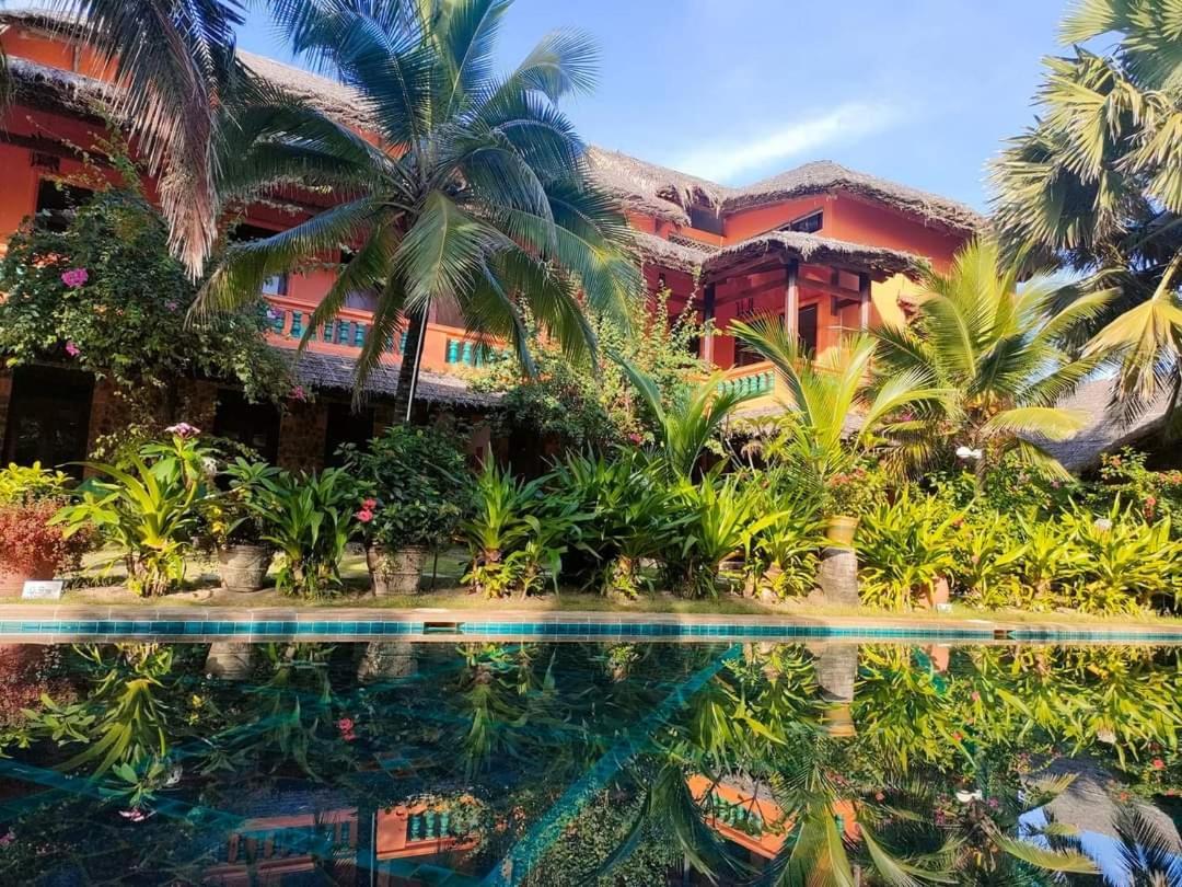 Full Moon Beach Resort Mui Ne Exterior foto